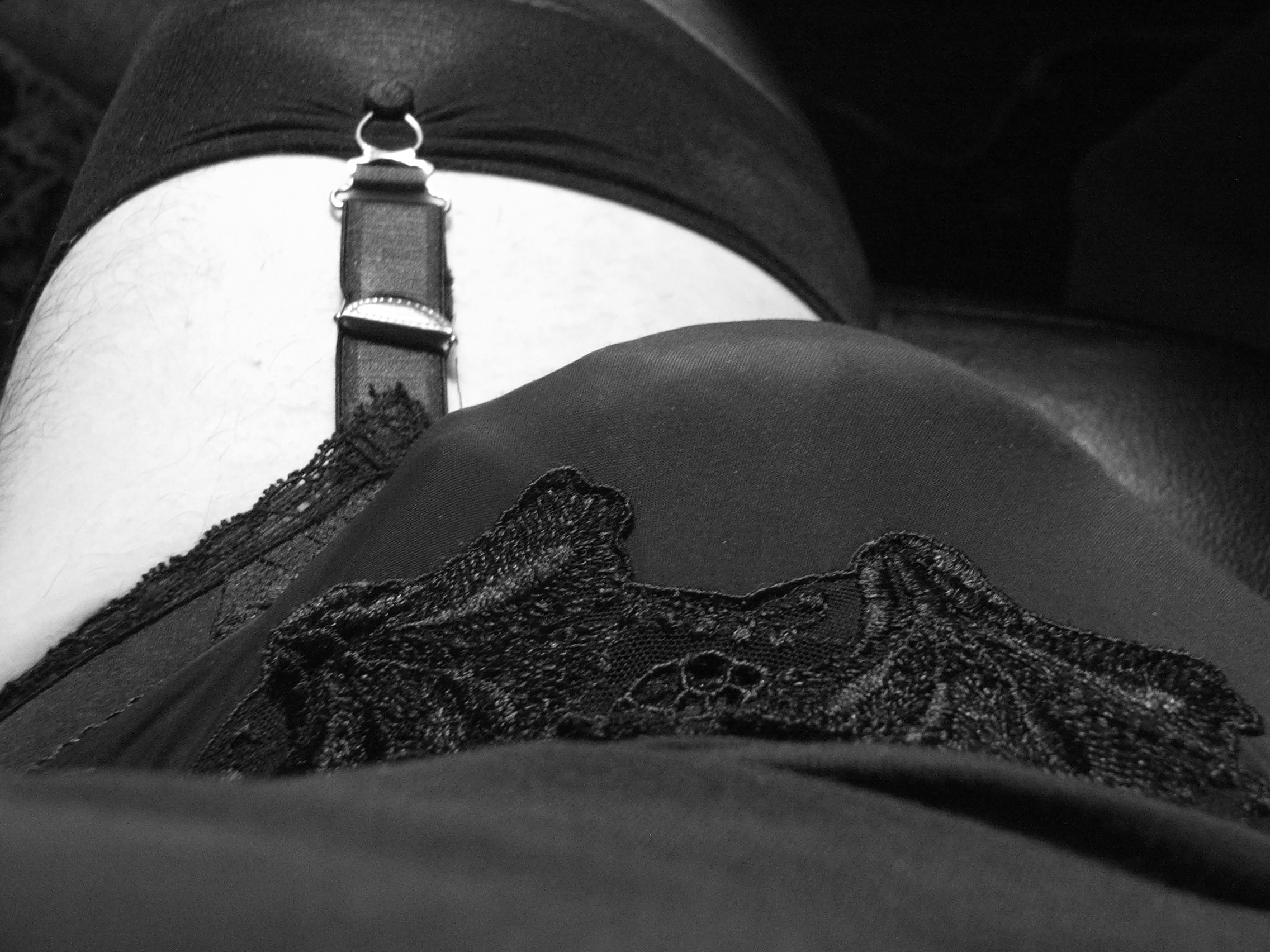 2272px x 1704px - Black and white in lingerie - Huge cock On Yuvutu Homemade ...