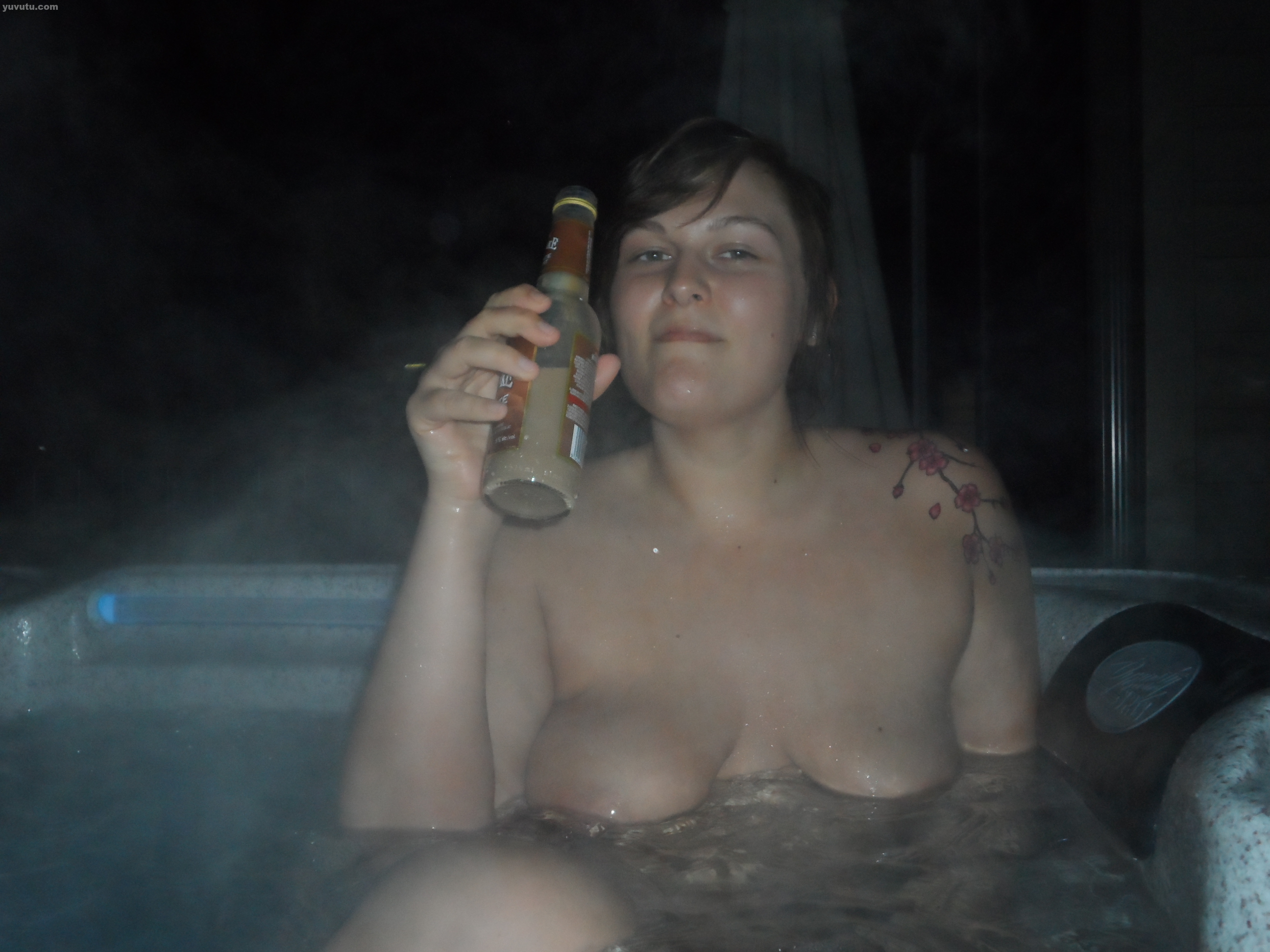 Porn In Hot Tub 76