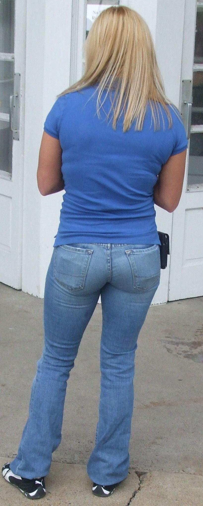 Teen Jeans Amateur - Tight Jeans - Blow Job On Yuvutu Homemade Amateur Porn Movies And XXX Sex  Videos