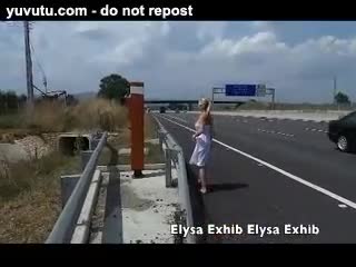 Exhibitionismus - Blonde Driving Naked and Masturbating