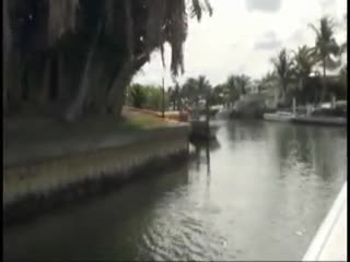 Voyeur - Dude films his sunbathing GF off a boat and invi...