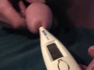 Bizzare - Wixen mit einem Thermometer