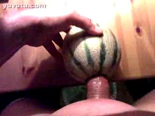 Männliche Masturb. - Melon fuck