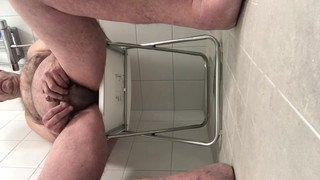 Shower/bath - Pee and cum