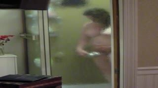 Gozo Feminino - wife masturbates in shower #8