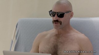 Dreier - Busty babe sucks and fucks big cock in hotel roo...