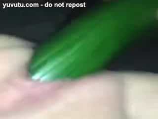 Ejaculation fminin - Cucumber squirt