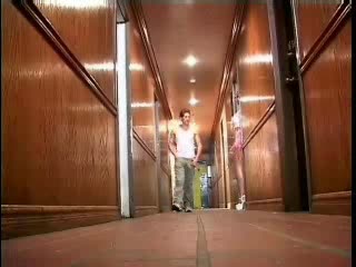 Gros seins - MILF gets anal at the corridor