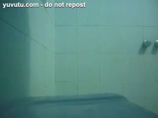 Anal - Jugando en a ducha