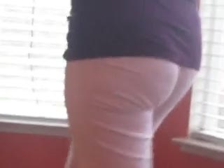  - Wife's butt on the treadmill