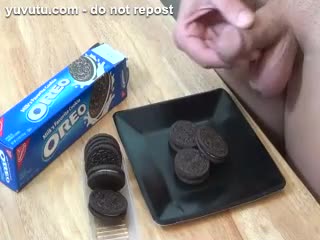 Ejaculation - Oreos with cum on top
