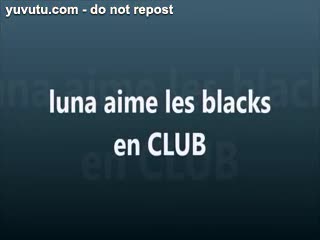 Hand Job - LUNA LA ROUSSE SALOPE SE FAIT UN BLACK EN CLUB
