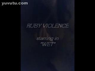 Lesbischer Sex - Vid Clip from DVD, "Wet"