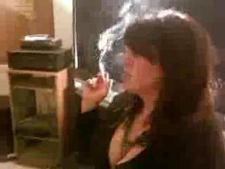  - Hot Wife gives Smoking Blowjob