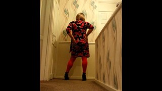 Travesti - Phoebe in Red