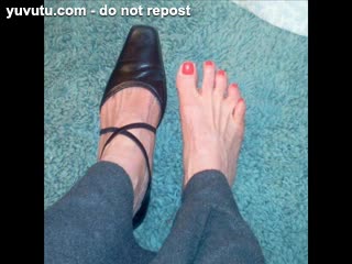Fetish - sexy mature feet six