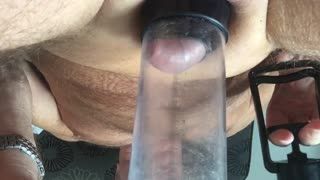 Gozo Masculino - Sucking my cock with my vacuum pump from flacid