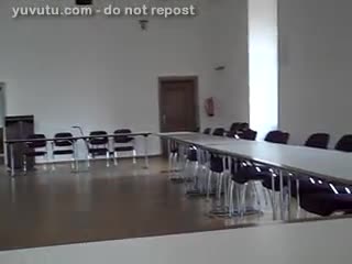 Cum Shot - Vor der Konferenz